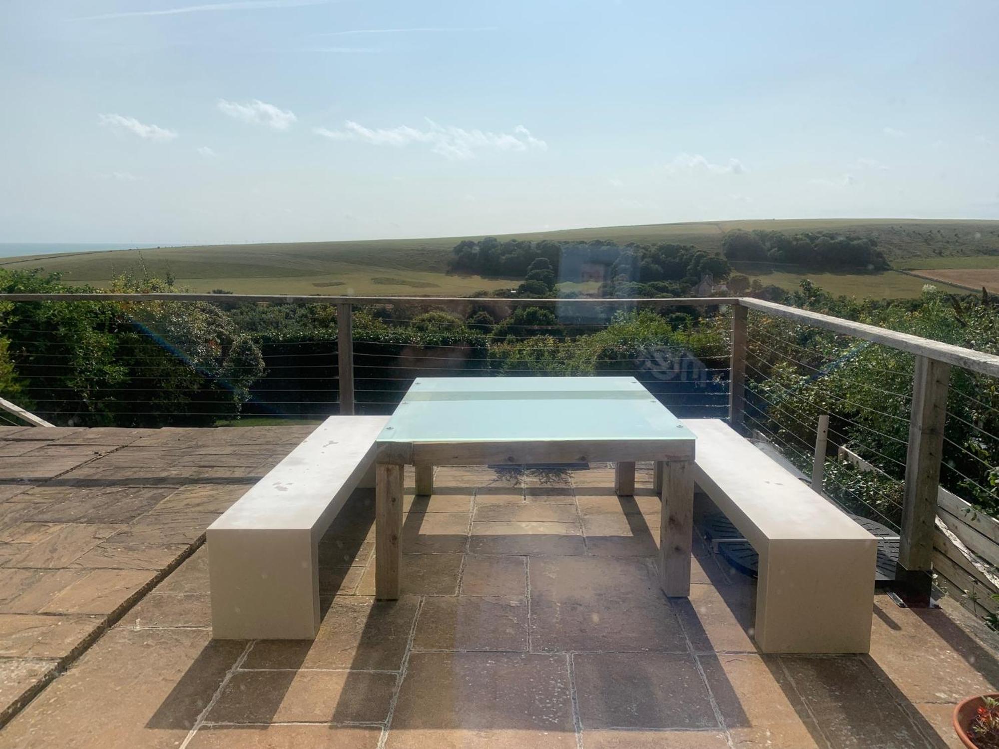 Sanctuary By The Sea With Large Room Including Lounge, Bathroom, Direct Garden Access & Free Parking Brighton Eksteriør billede